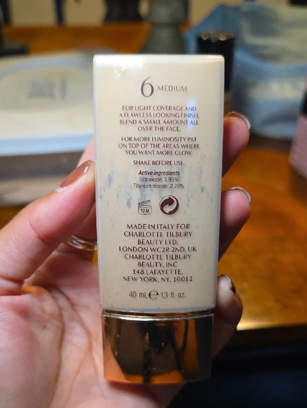 Charlotte Tilbury Light Wonder Foundation